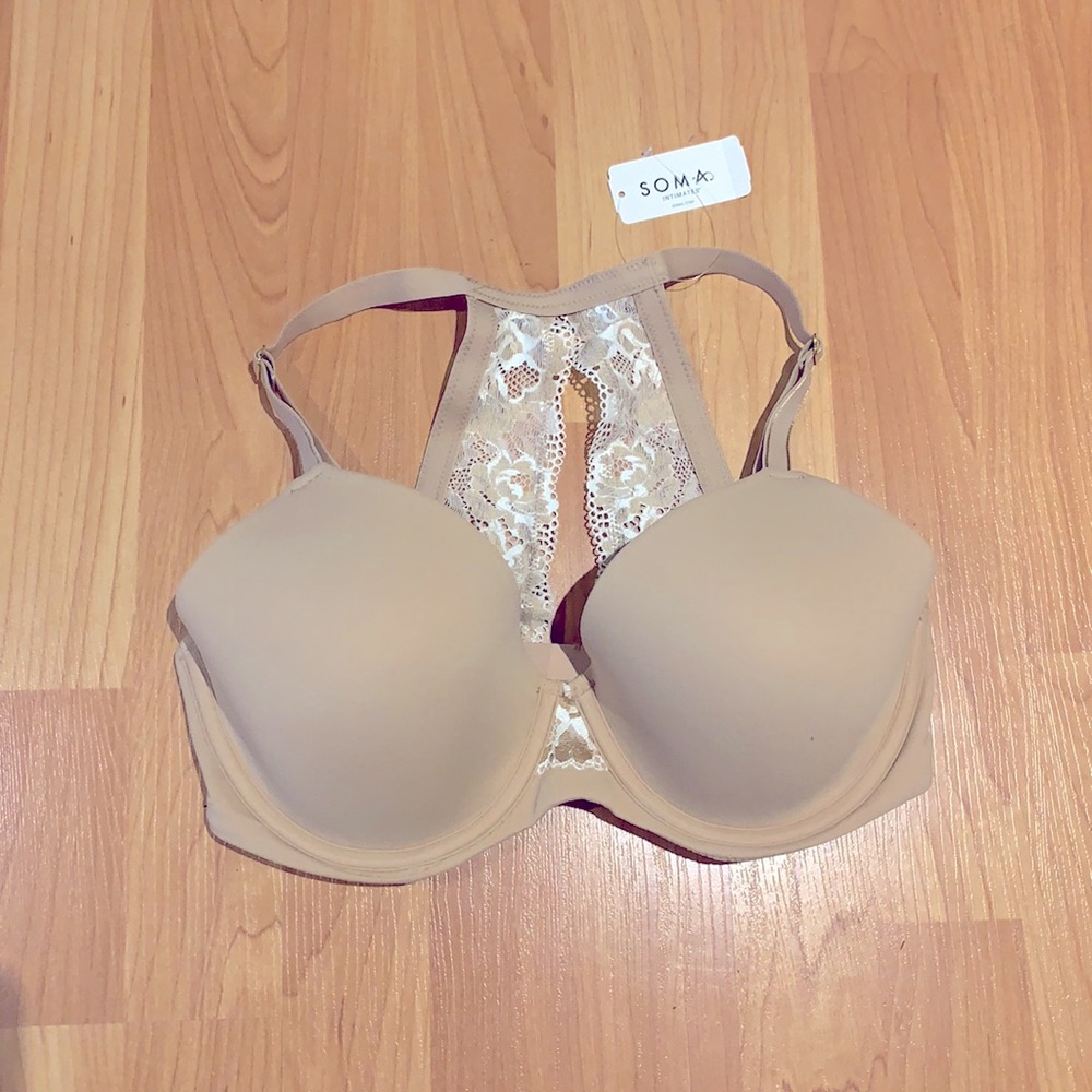 Soma Embraceable Racerback 34DD
